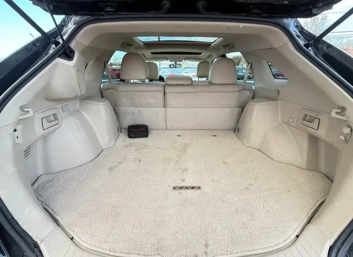 2010 Toyota Venza Wagon 4D for sale - Cars in Stoughton - Image 8 of 10