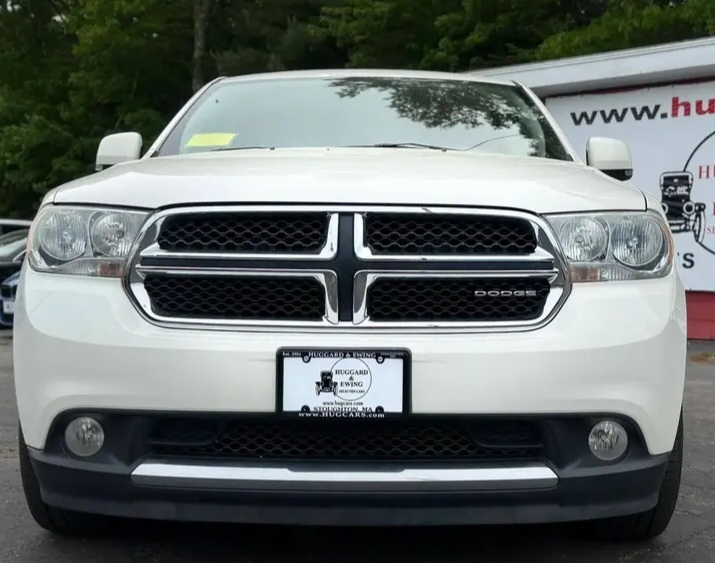 2011 **Dodge Durango Crew Sport Utility 4D** - Cars in Stoughton - Image 2 of 9