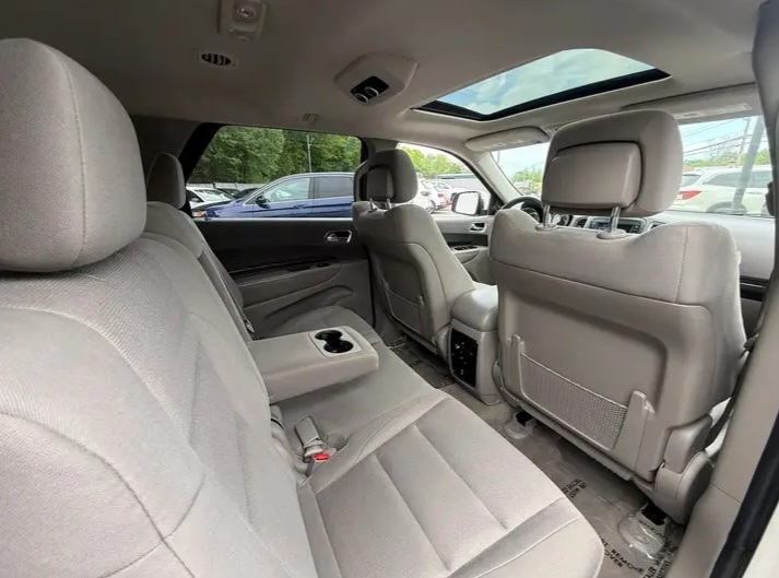 2011 **Dodge Durango Crew Sport Utility 4D** - Cars in Stoughton - Image 7 of 9
