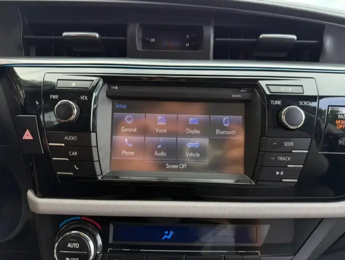 2014 Toyota Corolla LE Plus Sedan 4D - Cars in Stoughton - Image 10 of 10