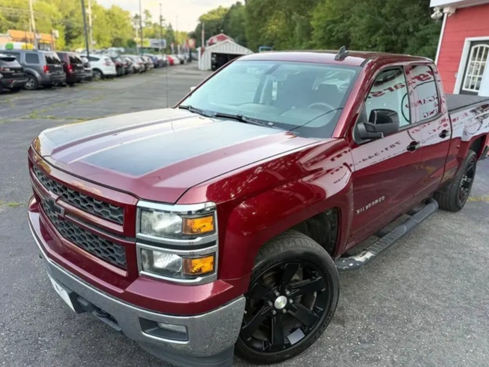 2015 Chevrolet Silverado 1500 Double Cab LT Pickup 4D 6 1/2 ft - Cars in Stoughton - Image 9 of 9