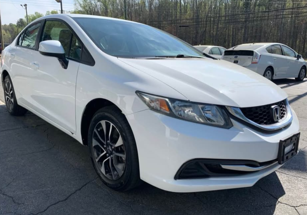 2015 Honda Civic LX Sedan in Marietta - Cars in Marietta - Image 4 of 10