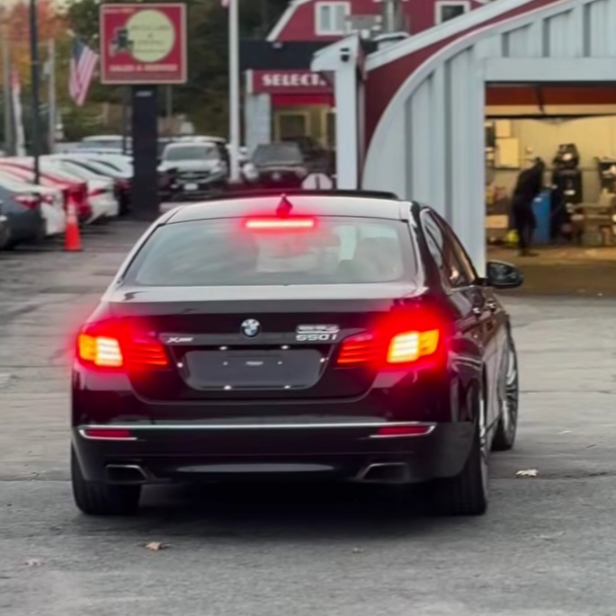 2016 BMW 550  V8 for sale in stoughton - Cars in Stoughton - Image 2 of 2