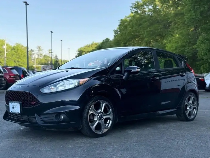 2016 Ford Fiesta ST Hatchback 4D - Cars in Stoughton - Image 1 of 8