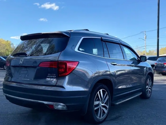 2016 Honda Pilot Elite Sport Utility 4D - Cars in Stoughton - Image 2 of 8