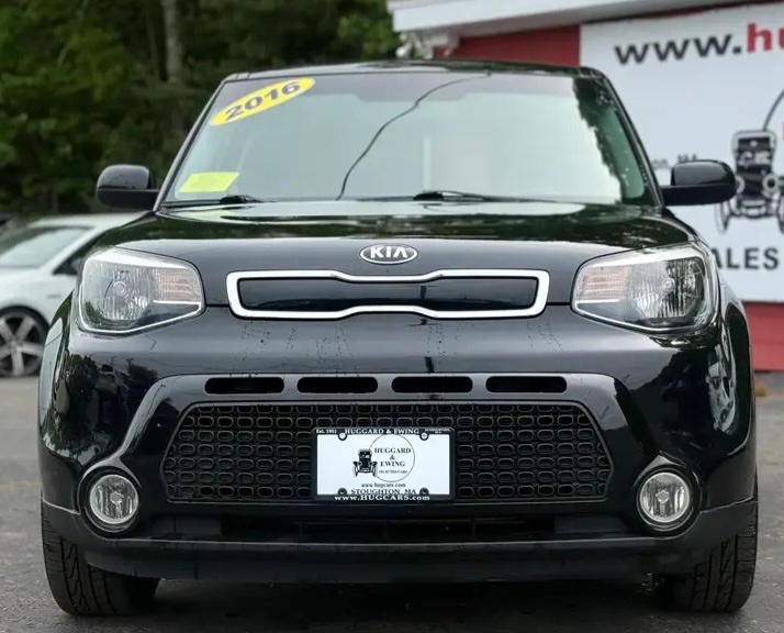 2016 **Kia Soul + Wagon 4D** - Cars in Stoughton - Image 2 of 7