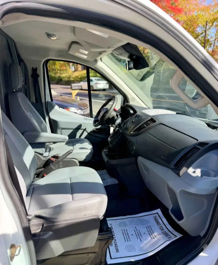 2017 FORD TRANSIT T150 AT AN INCREDIBLE PRICE - Cars in Nashua - Image 7 of 10