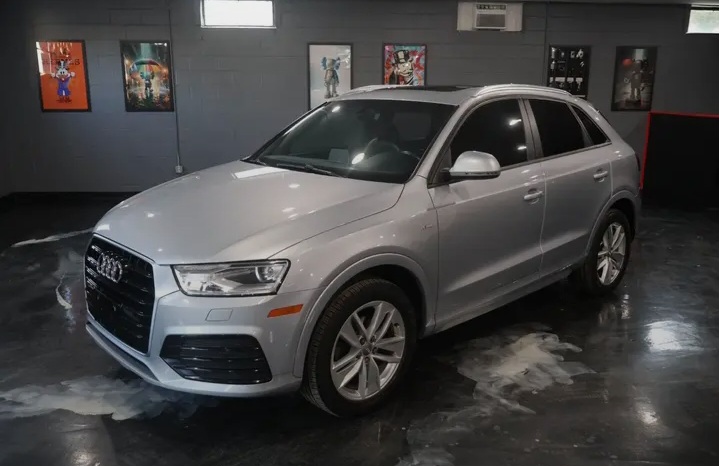 2018 Audi Q3 Quattro Premium For sale in uncasville London county in Uncasville — Cars
