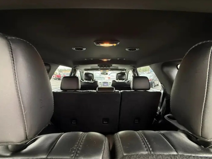 2018 Dodge Durango GT Rallye Sport Utility 4D - Cars in Stoughton - Image 7 of 8