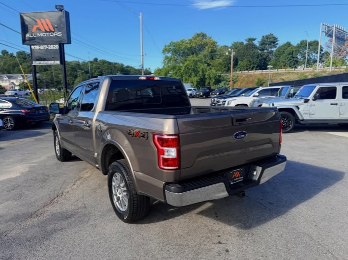 2018 Ford F-150 LARIAT 4WD SuperCrew 5.5’’ Box - Cars in Peabody - Image 5 of 10
