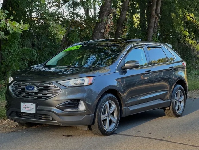 2019 Ford Edge SEL Sport Utility AWD - Cars in Haverhill - Image 2 of 9