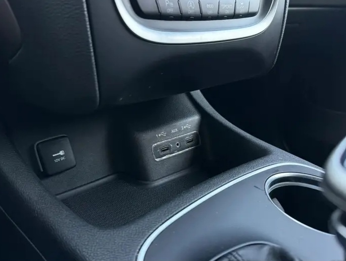 2020 Dodge Durango SXT Plus Sport Utility 4D - Cars in Stoughton - Image 10 of 10
