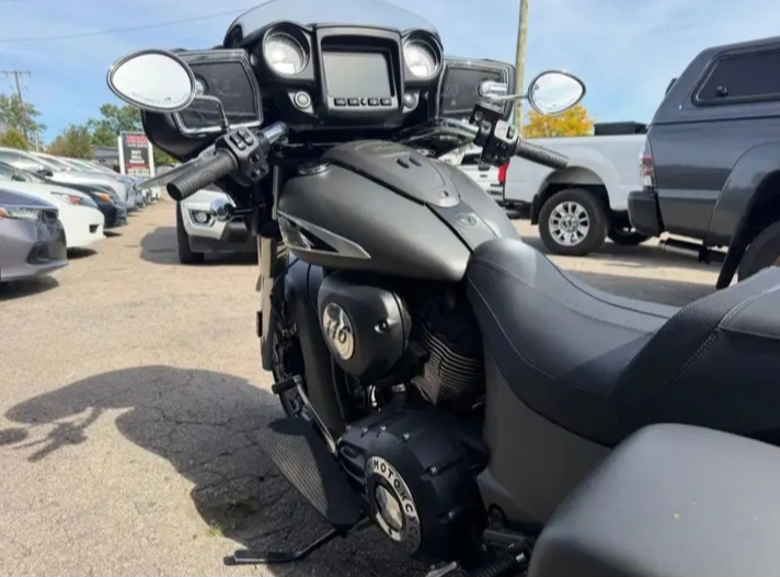 2020 indian chieftain (smoke) for sale in Framingham - Motorcycles in Framingham - Image 6 of 8
