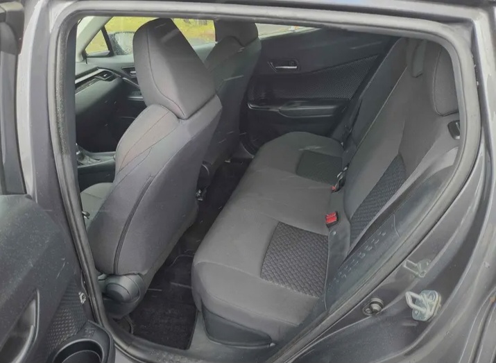 2020 Toyota C-HR LE for sale in Wakefield,MA - Cars in Wakefield - Bild 7 of 9