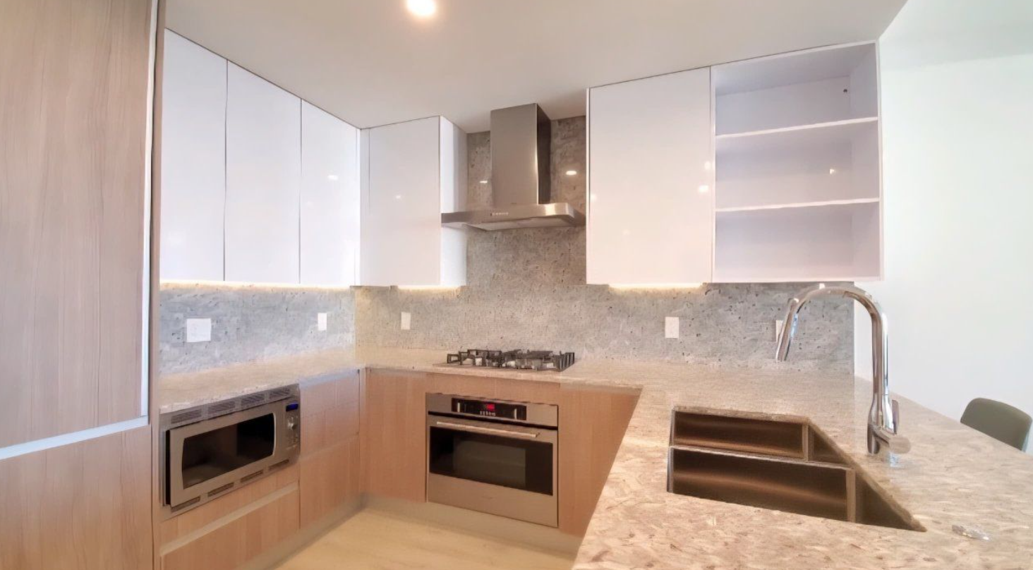 Sweet apartment for rent at Kneeland Street, Boston