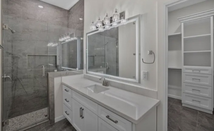 4B 2.5B House for sale in McAllen, TX - Houses in McAllen - Image 5 of 10