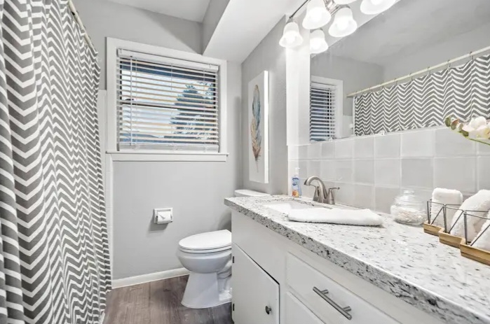 SUBJECT PROPERTY 4: 905 IVY AVE, DEER PARK, TX 77536