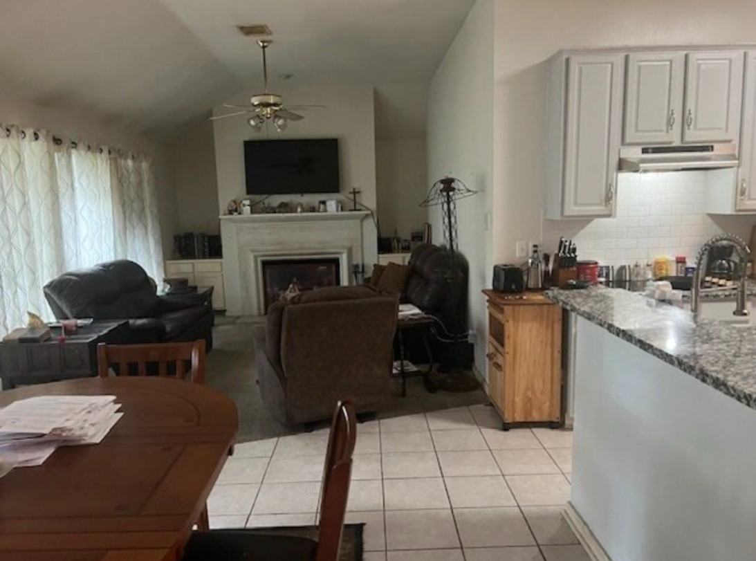 1994 YB Flip/Rental Opportunity in Newport! Zoned to Crosby ISD!