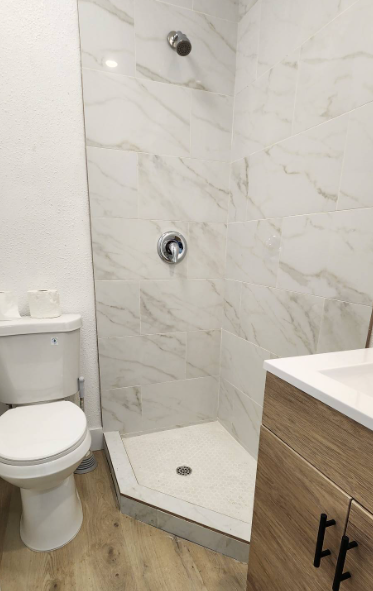 Remodeled House in BELL for Lease  2 Beds, 2 baths, backyard