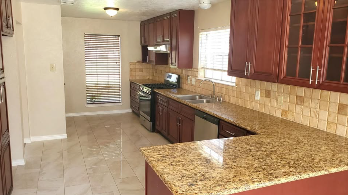 Move-In Ready Cul-De-Sac Home  Spacious • Upgraded • Ready