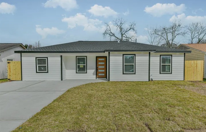 Fully Remodeled house for sale in houston!