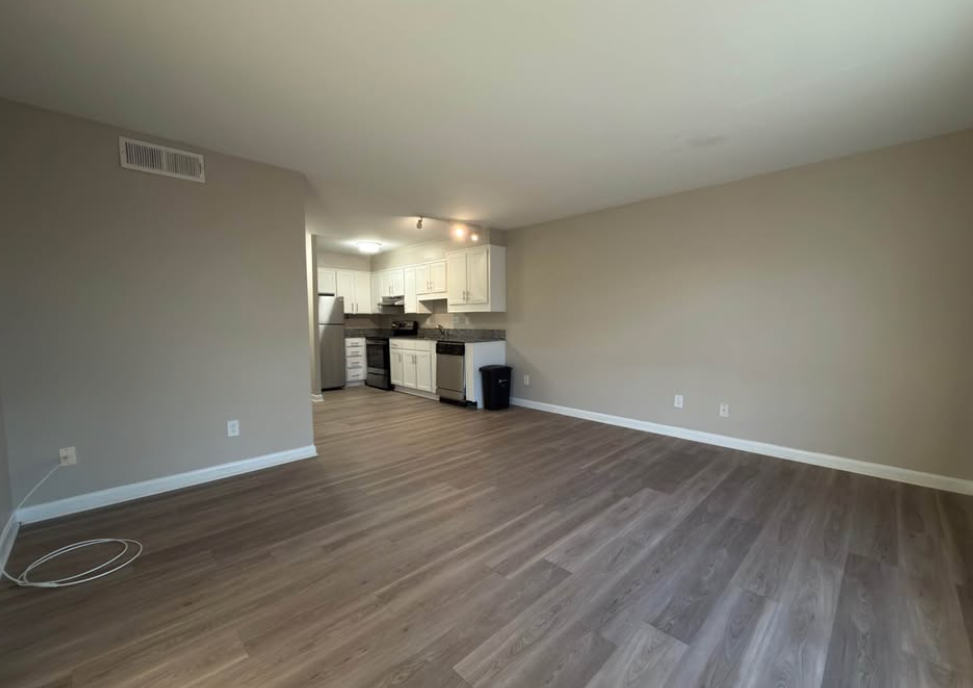 Apartment is located just minutes from Five Points South, UAB, Highland Park