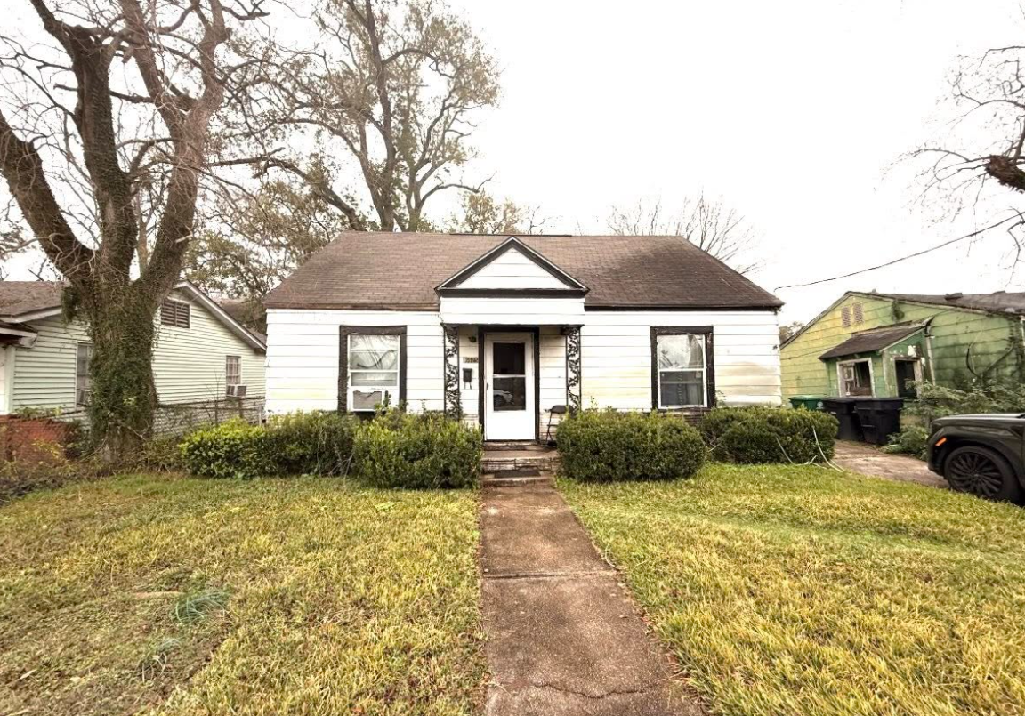 South Houston House Investment opportunity in 77021
