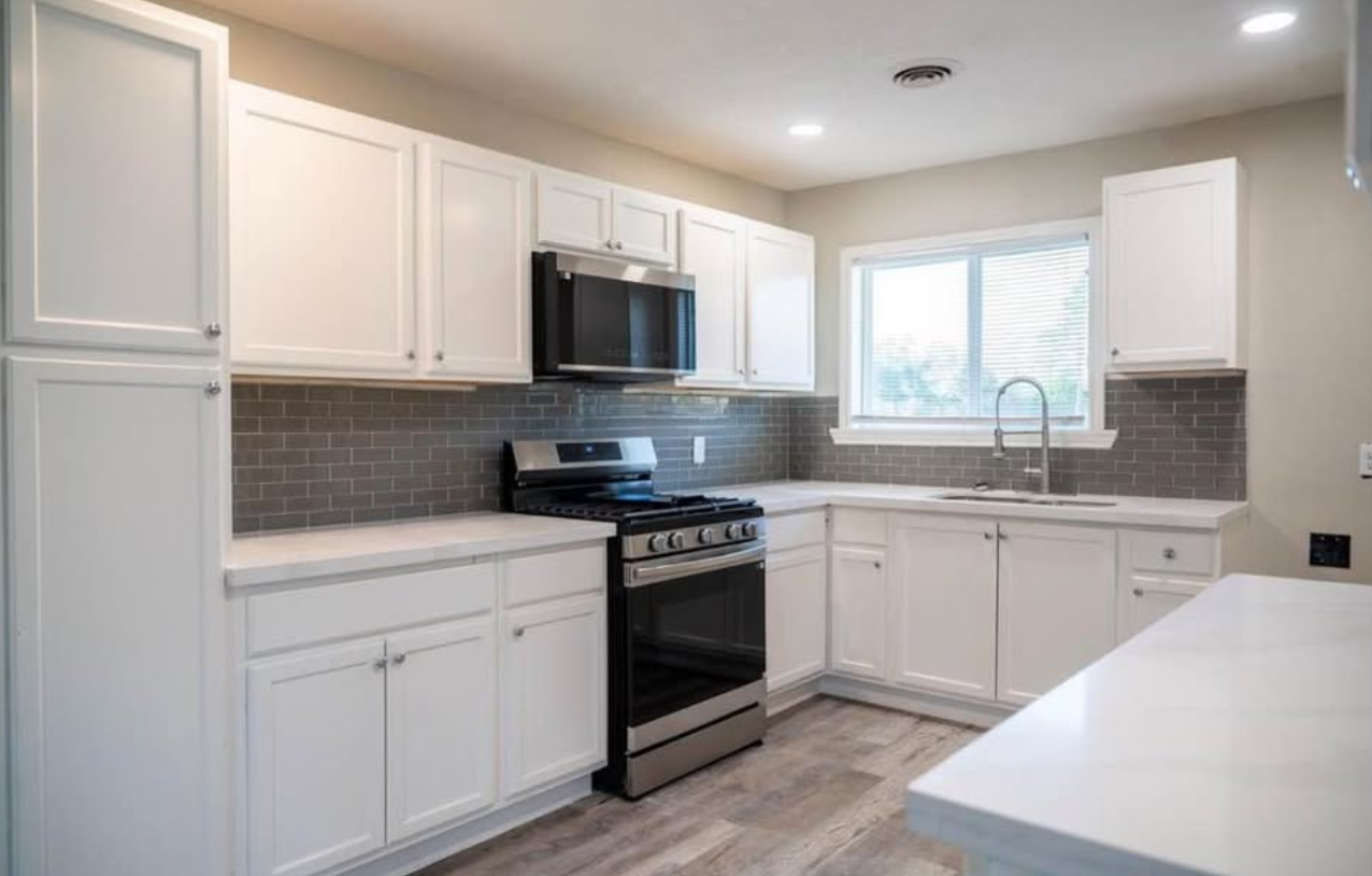 beautifully renovated move-in-ready home for sale in houston