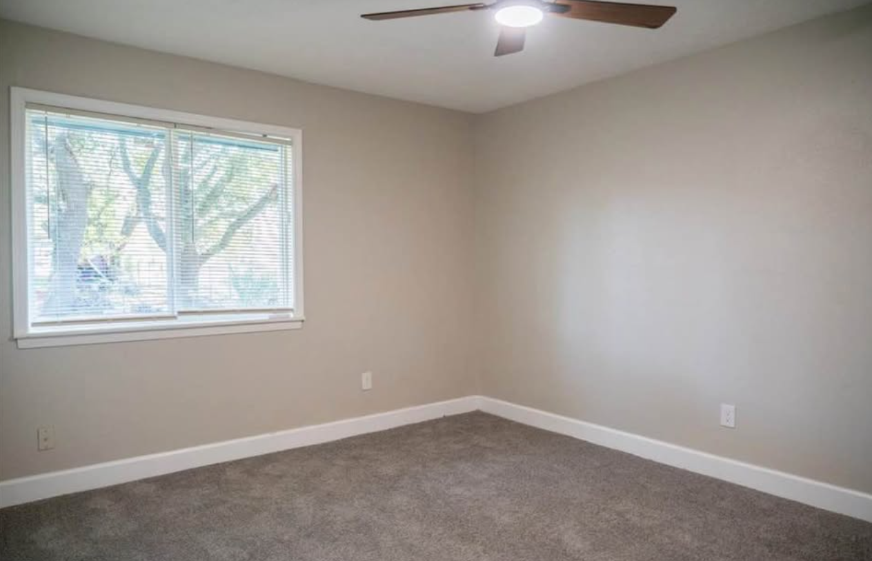 beautifully renovated move-in-ready home for sale in houston