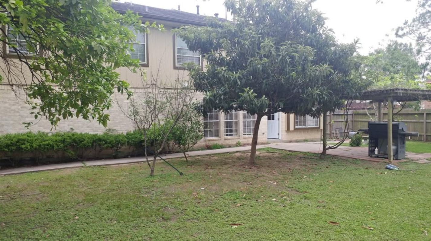 Move-In Ready Cul-De-Sac Home  Spacious • Upgraded • Ready