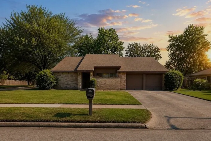 A House For Sale in Humble, TX - Houses in Humble - Image 1 of 10