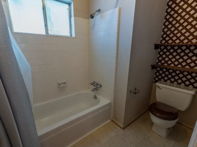 A House For Sale in Humble, TX - Houses in Humble - Image 8 of 10