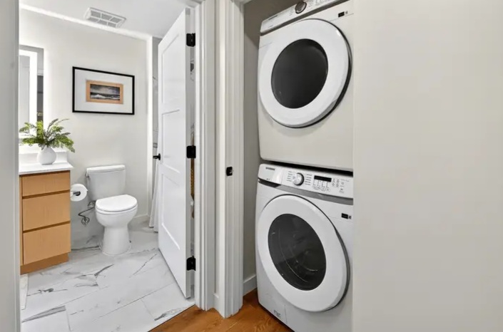 Apartment for rent in a luxurious building in Miami, FL - Apartments in Miami - Image 9 of 10