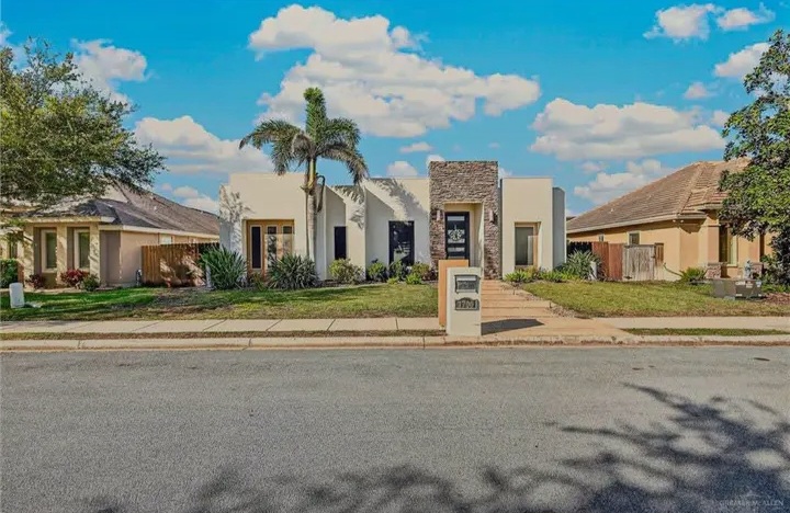Beautiful 3-bedroom, 2-bath home for sale in Pharr, Texas