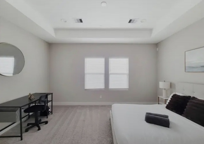 Beautifully designed home built in 2025 for rent - Houses in Houston - Image 6 of 10