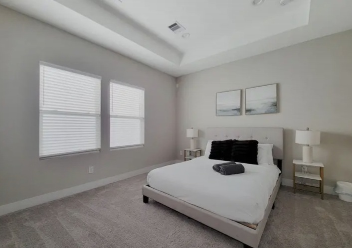 Beautifully designed home built in 2025 for rent - Houses in Houston - Image 8 of 10