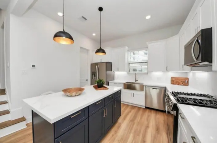 🏡 BRAND NEW LUXURY HOME FOR LEASE | SHADY ACRES | ASK ABOUT OUR LOOK-AND-LEASE SPECIAL! - Houses in Houston - Image 5 of 8
