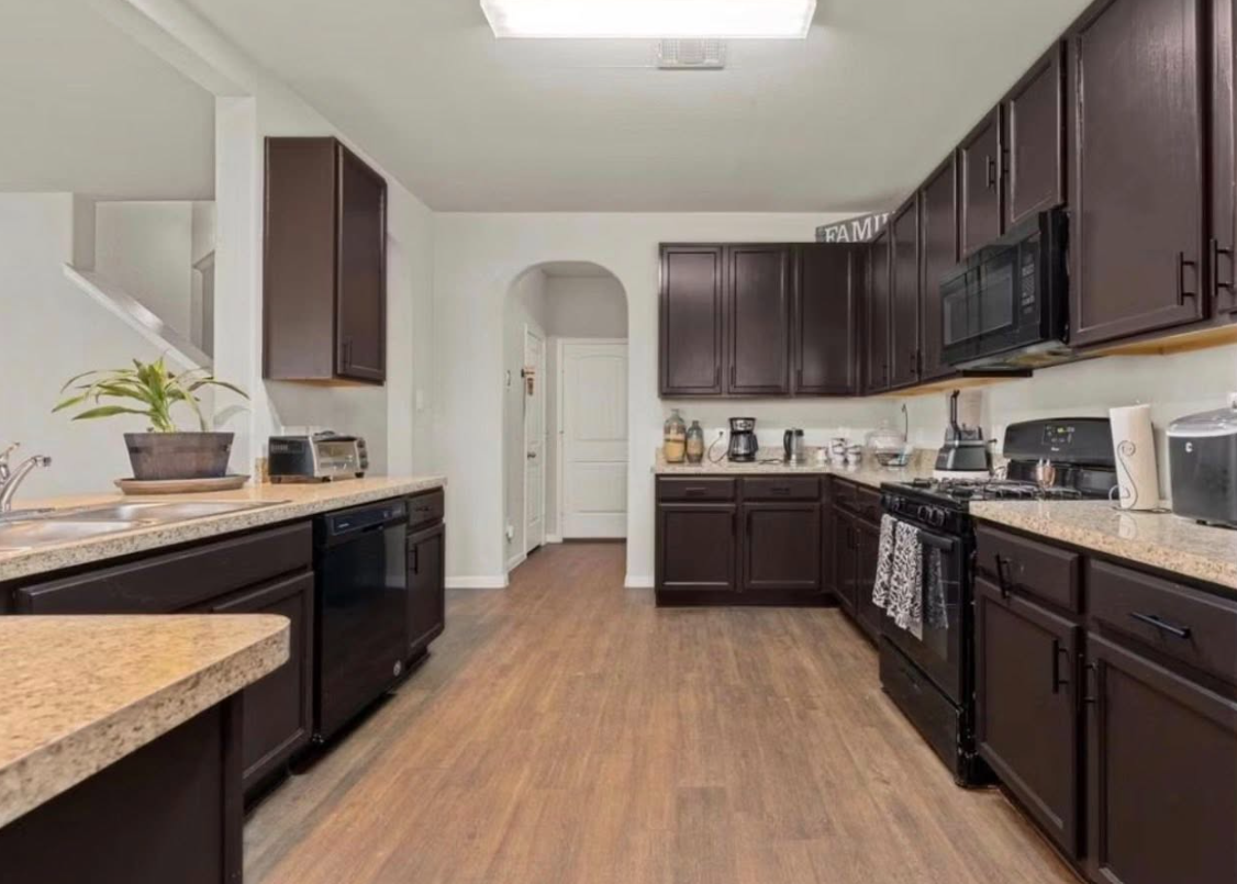 super clean property for sale in the Katy area