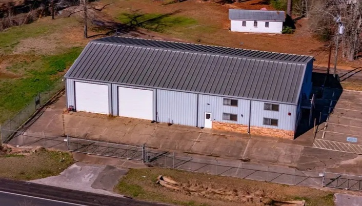 🏢 COMMERCIAL / INDUSTRIAL OPPORTUNITY IN EAST TEXAS! - Commercial in Tyler - Image 9 of 10