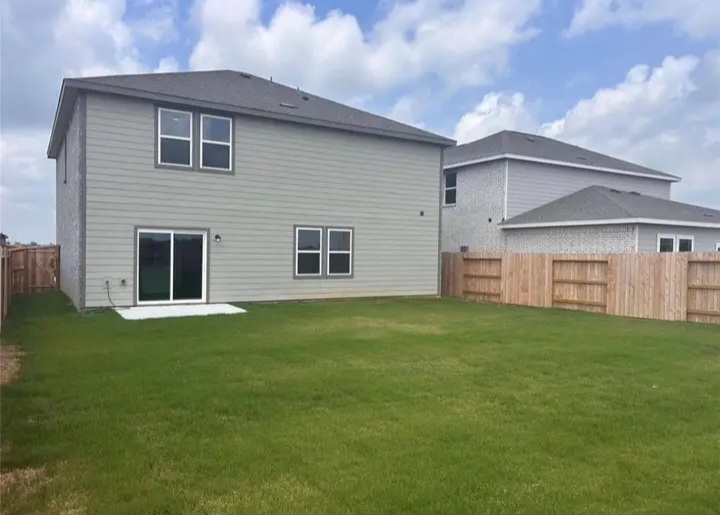 Construction for sale in BROOKSHIRE!! (Near Katy)  4 Bedroom 2.5 bath - Houses in Brookshire - Image 2 of 9