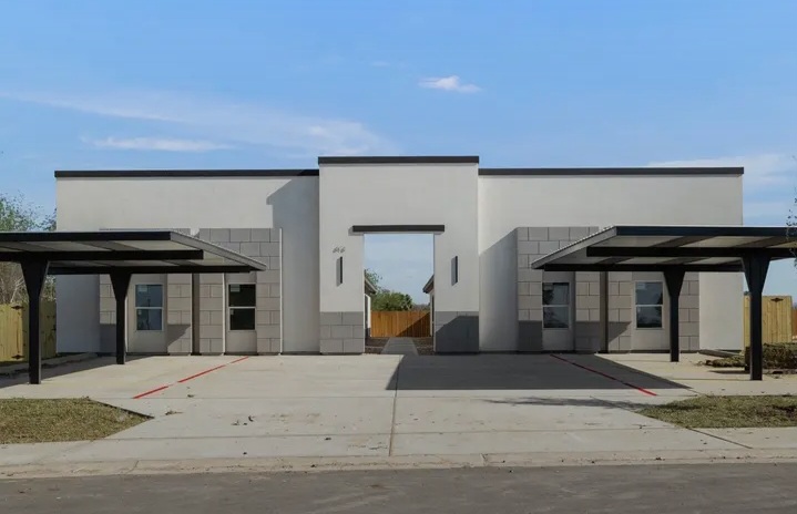Discover affordable, move-in ready condos in Mission, Texas - Houses in Mission - Image 1 of 4