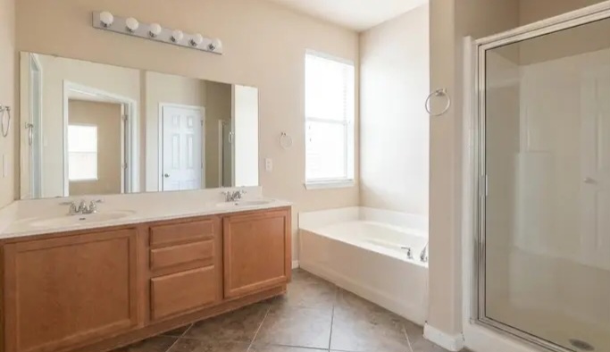 Dream Home  4-bedroom, 2.5-bath for sale - Houses in Leander - Image 8 of 8