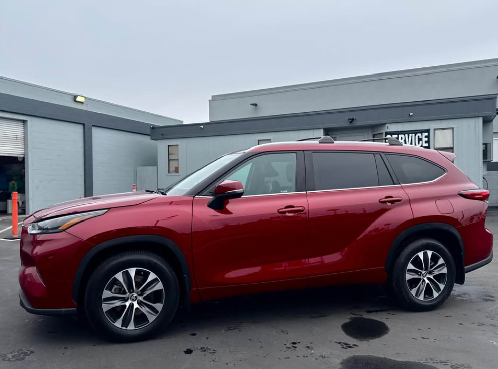 2023 Toyota highlander for sale