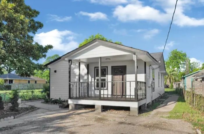 Fully remodeled Fifth Ward home 3B2B for sale in houston
