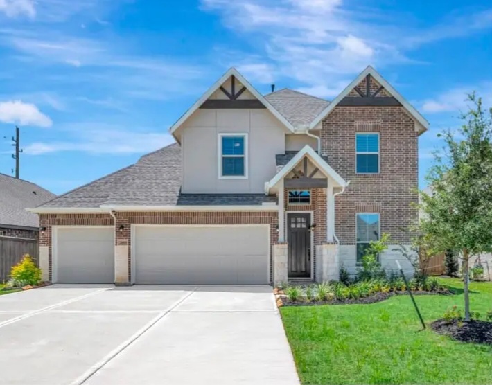 Home for sale just 15 mins from cypress - Houses in Cypress - Image 1 of 9