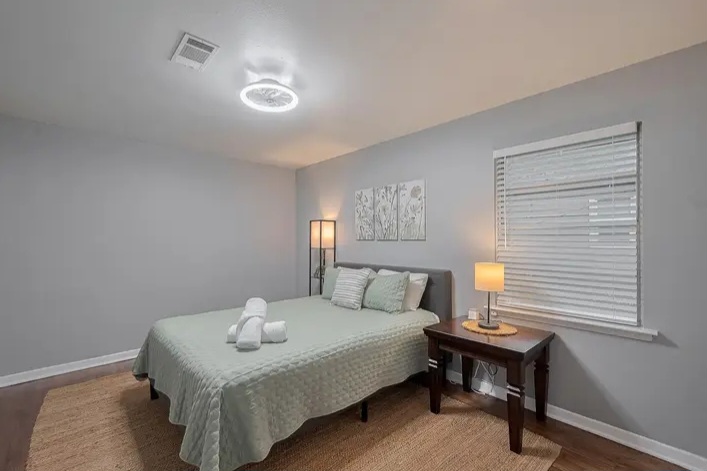 House for sale in HOUSTON, TX - Houses in Houston - Image 9 of 10