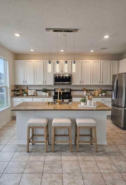 3 Beds 2.5 Baths House for rent in houston