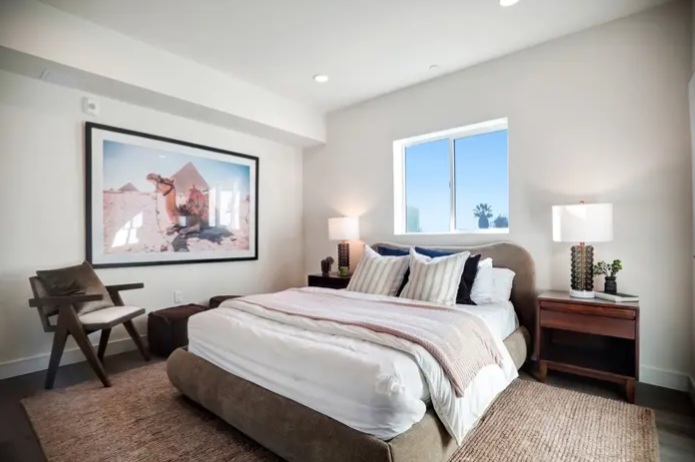 leasing new construction apt in Hollywood - Apartments in Hollywood - Image 3 of 5