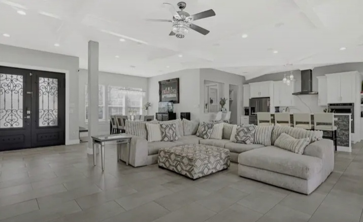 LUXURY HOME + GUEST HOUSE FOR SALE IN HOUSTON - Houses in Houston - Image 3 of 10