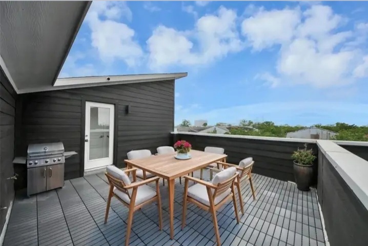 Modern living for lease in a prime Houston location - Houses in Houston - Image 9 of 9